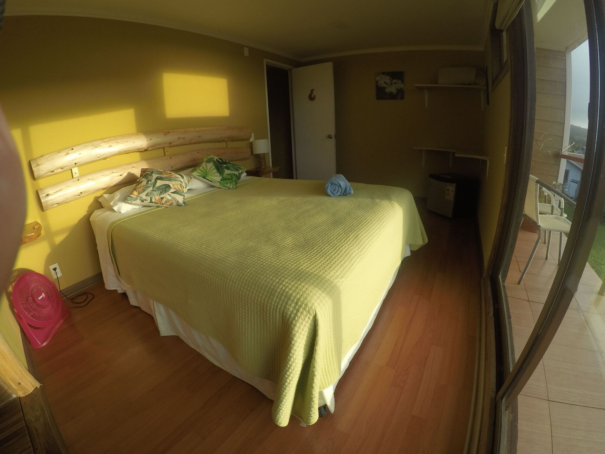 Hotel Uka Mana Hanga Roa Exterior foto
